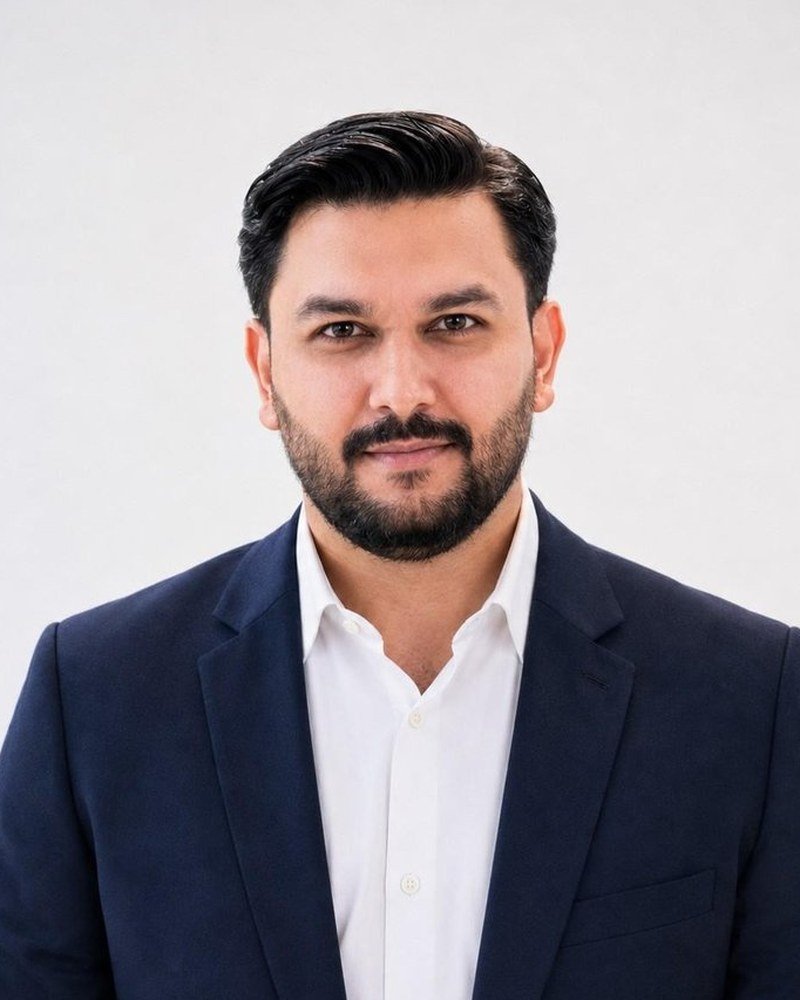 Nabeel Ahmed, Operations Manager